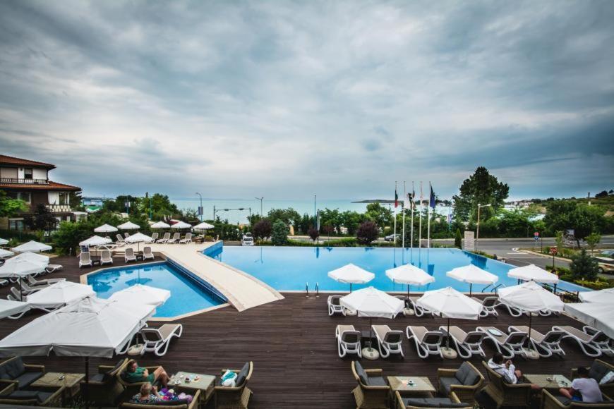 Private Holiday Flat By Seaside - Santa Marina- Szozopol Kültér fotó