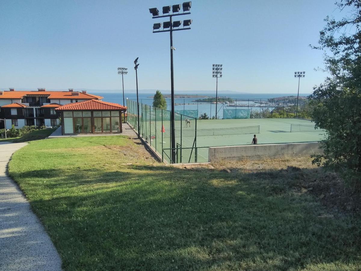 Private Holiday Flat By Seaside - Santa Marina- Szozopol Kültér fotó