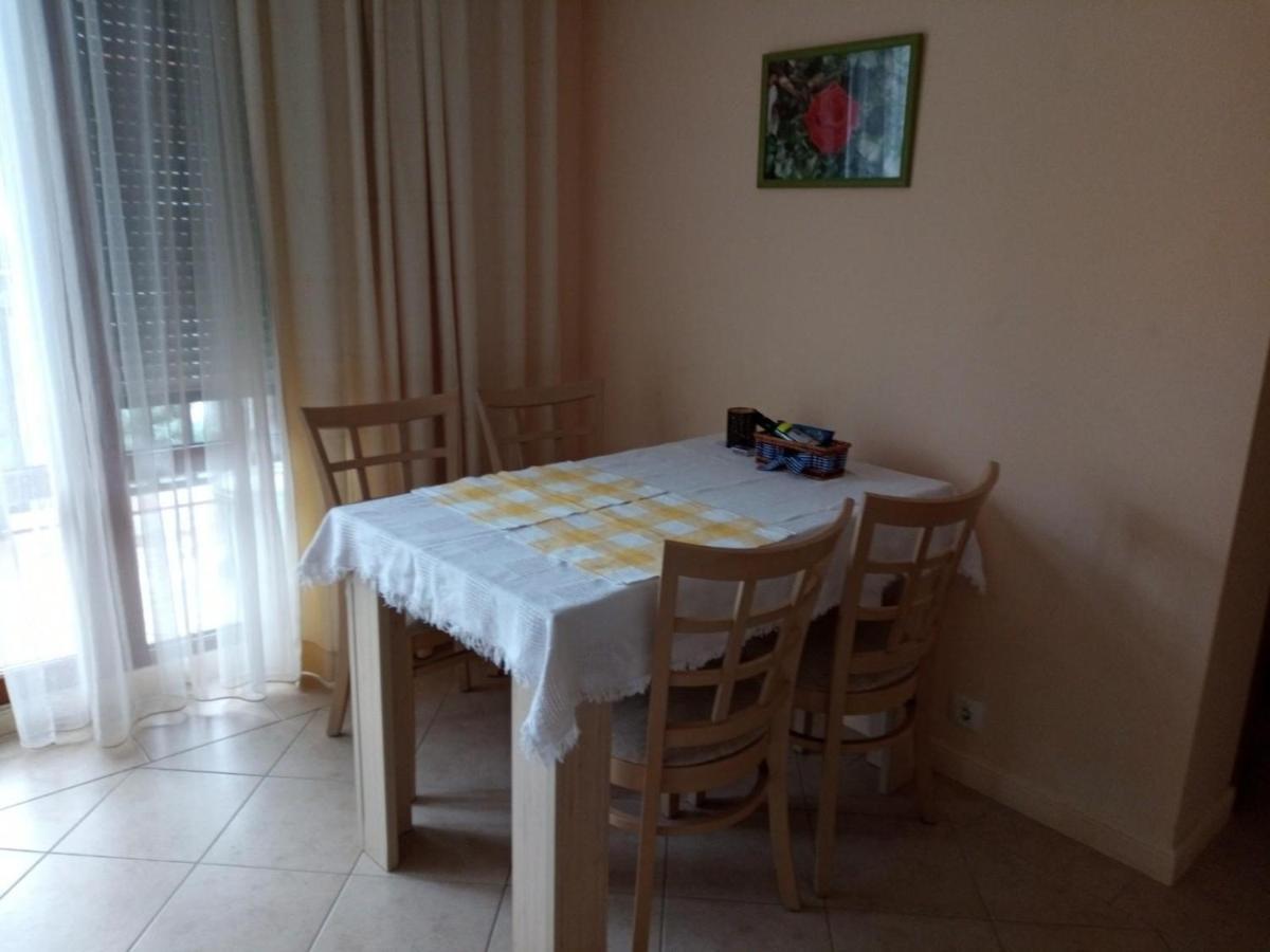 Private Holiday Flat By Seaside - Santa Marina- Szozopol Kültér fotó